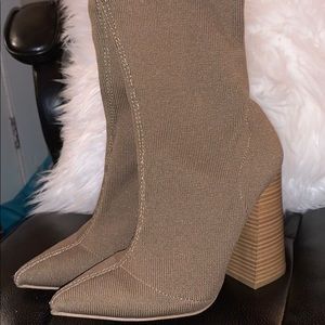 Fashion nova boots